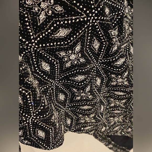 RSVP NWOT Women's Pullover Scoop Neck Sleeveless Megane Glitter Dress - Picture 2 of 5